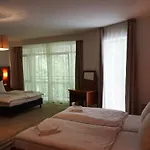 Laguna Kompleks Wypoczynkowo Rekreacyjny Hotell Mrzeżyno